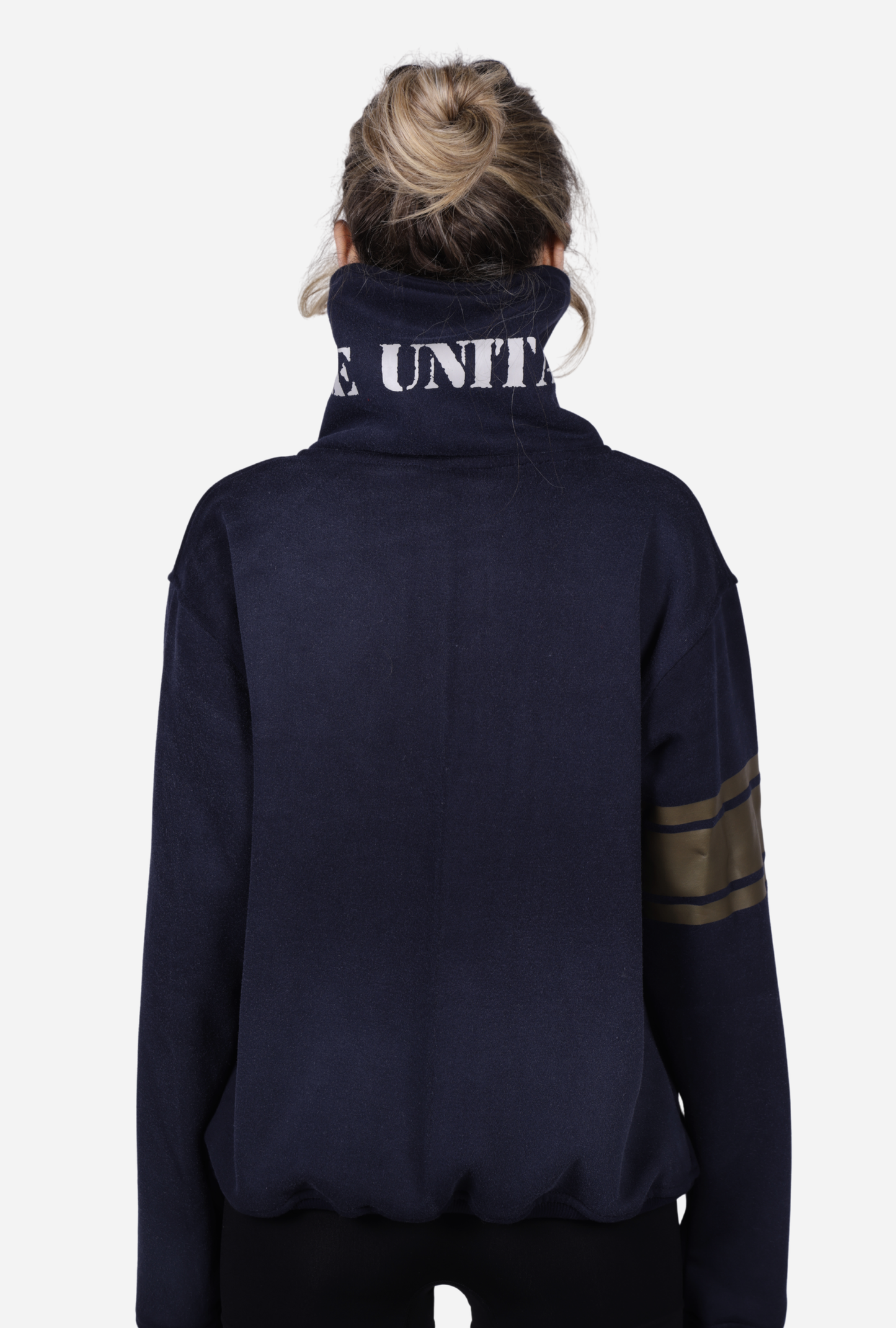 Field Pullover